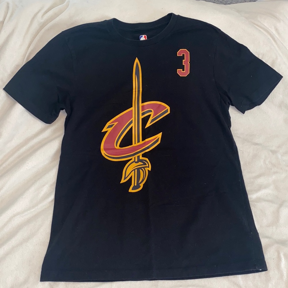 NBA CAVS Shirt🏀